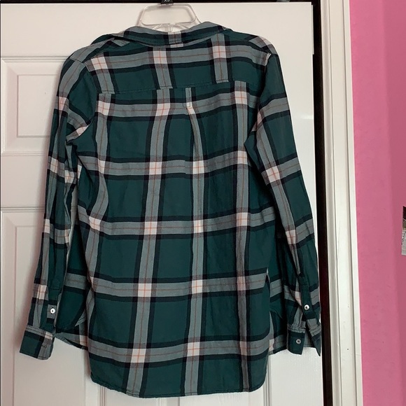 Green Patterned Flannel - Picture 2 of 2